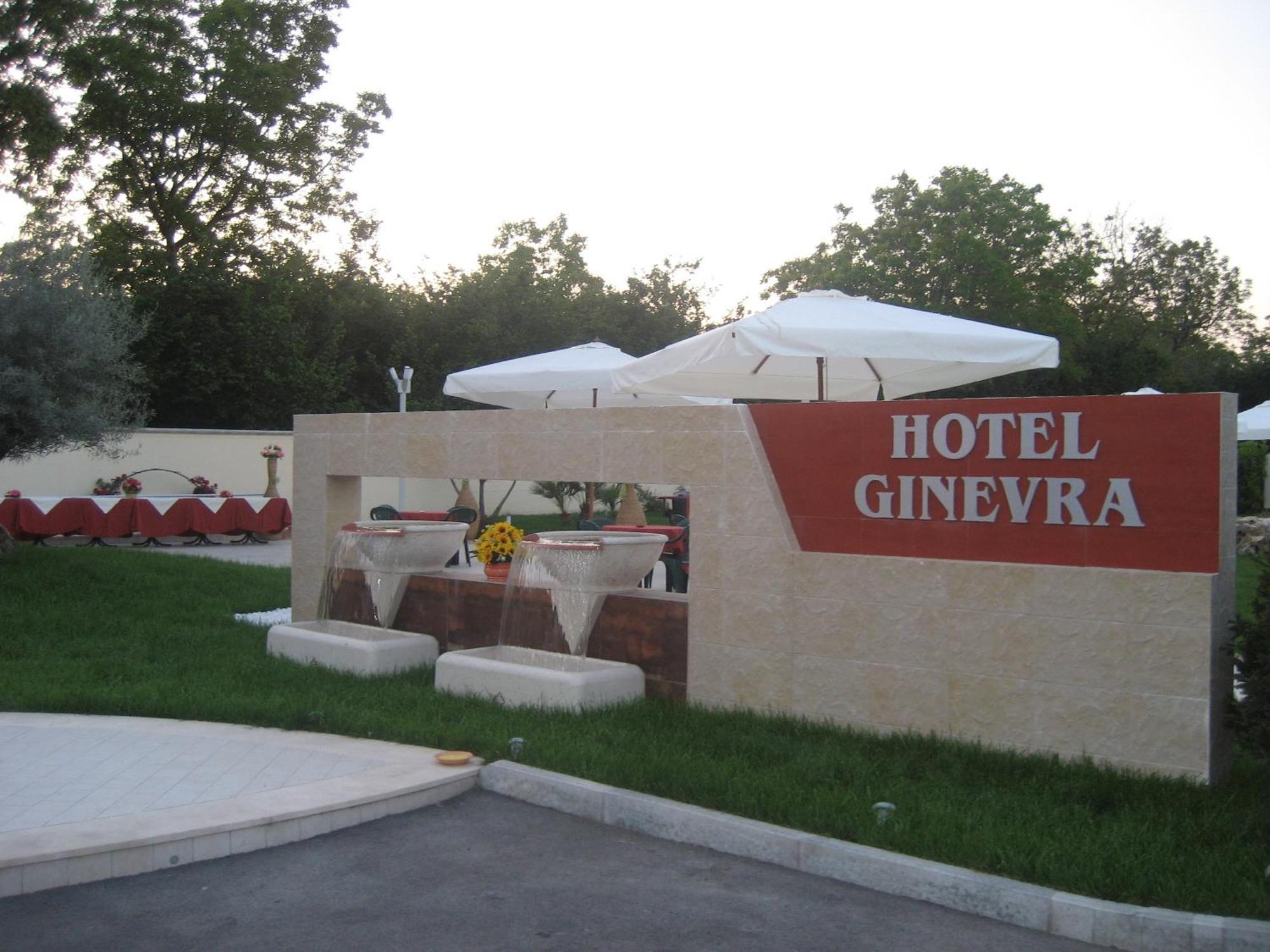 Hotel Ginevra 포지오마리노 외부 사진